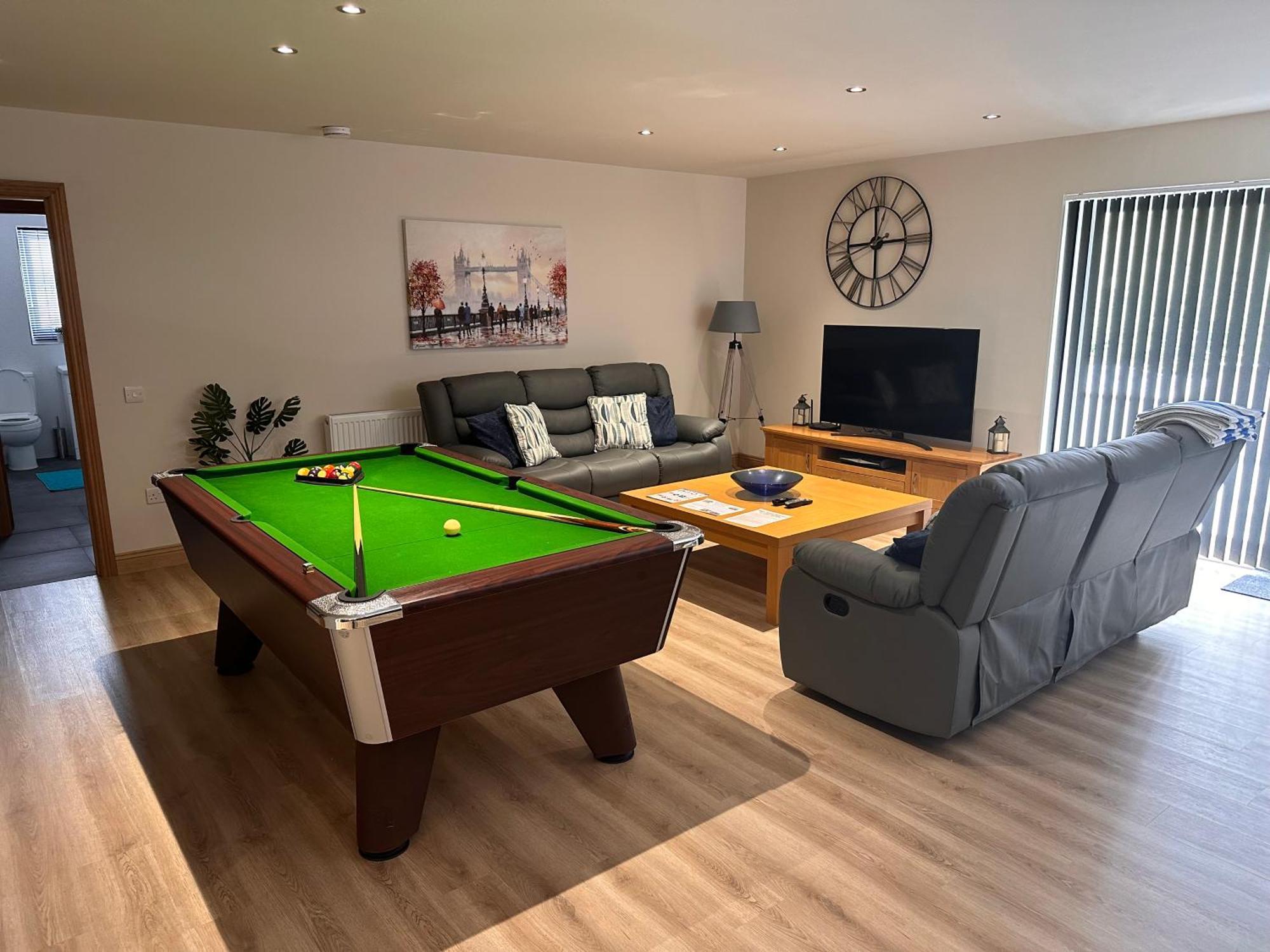 Woodlane Lodge With Private Hottub & Pool Table Dumfries Exterior foto